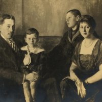 Schwartz N. zsujtai földbirtokos és családja / N. Schwartz, landowner in Zsujta and his family (1920-as évek / 1920s)